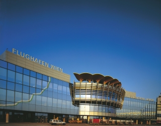 Международный аэропорт Вены Швехат (VIE)